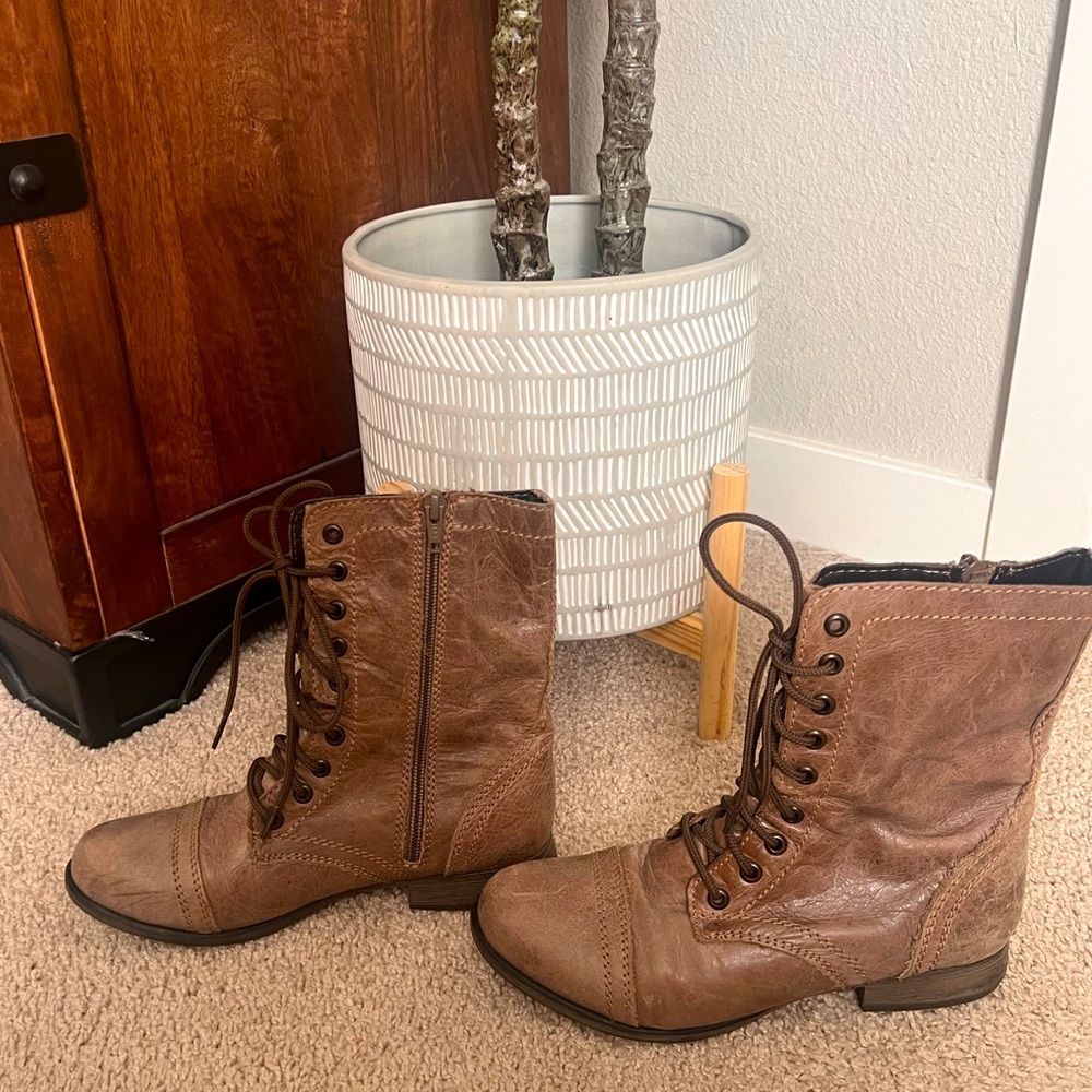 Steve Madden boots - 6.5